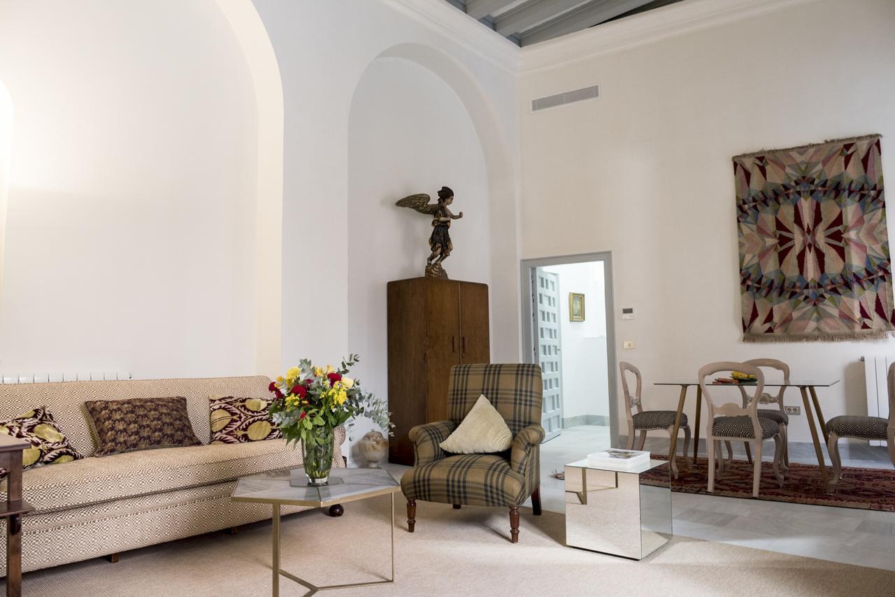 Palacio Marmoles Seville Luaran gambar